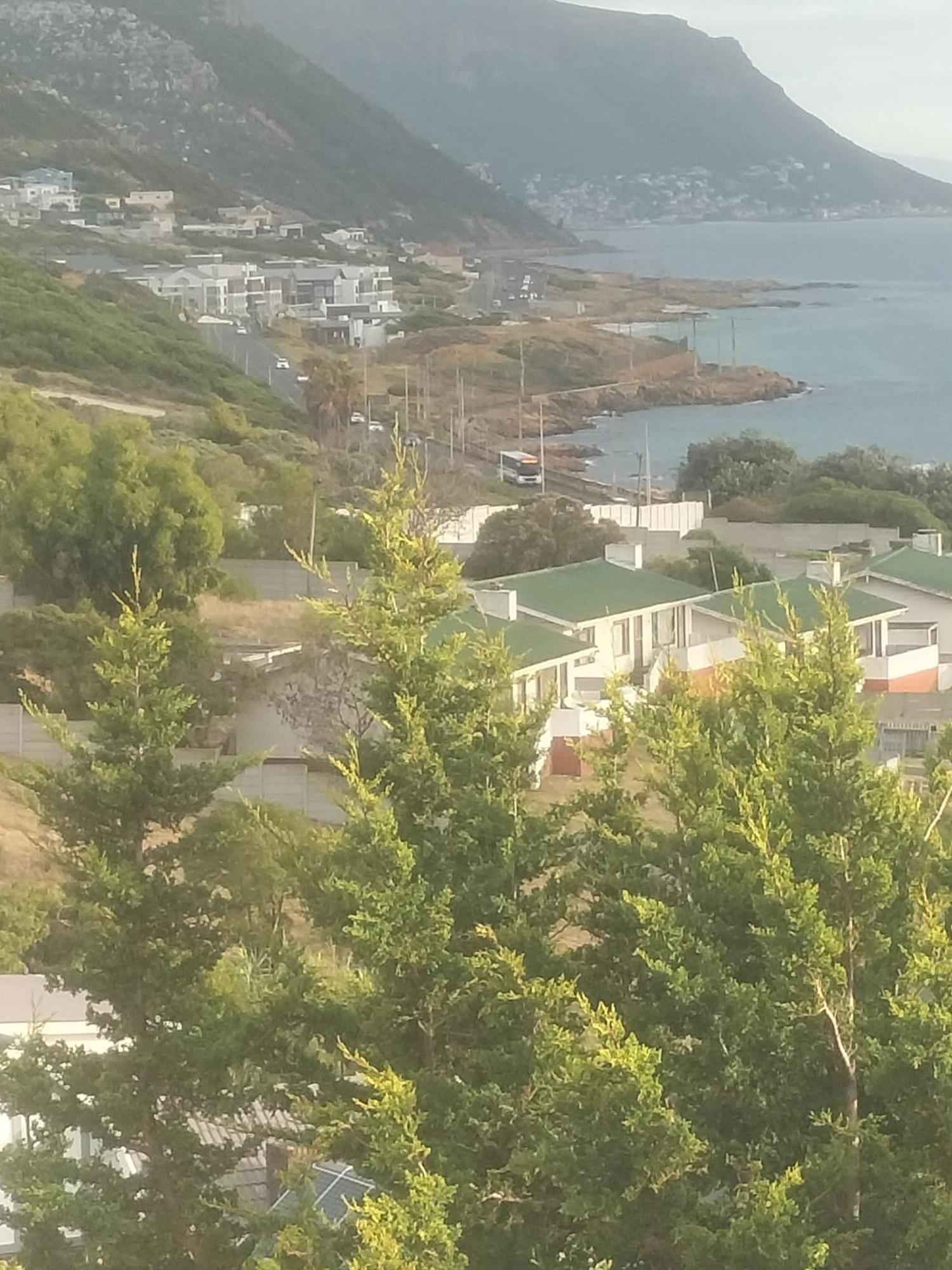 Casa Delfina Villa Simon's Town Exterior photo